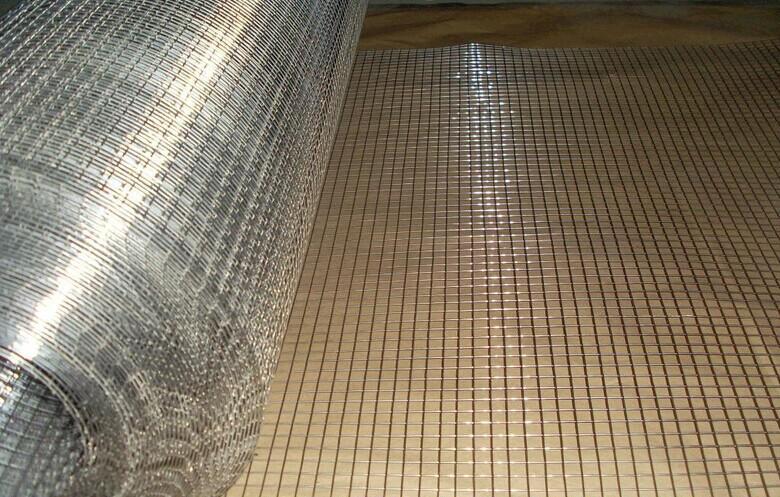 使用浸塑鍍鋅電焊網(wǎng)注意什么